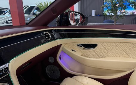 Bentley Continental GT III, 2019 год, 21 490 000 рублей, 16 фотография
