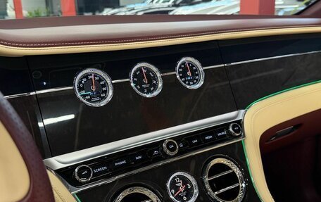 Bentley Continental GT III, 2019 год, 21 490 000 рублей, 19 фотография