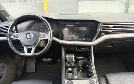 Volkswagen Touareg III, 2019 год, 5 100 000 рублей, 16 фотография