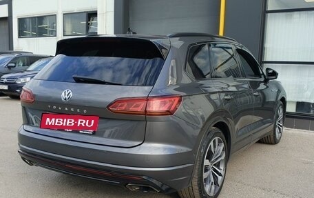 Volkswagen Touareg III, 2019 год, 5 100 000 рублей, 5 фотография