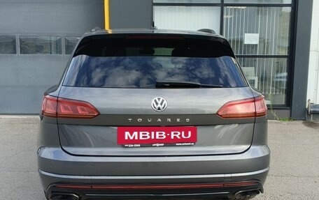 Volkswagen Touareg III, 2019 год, 5 100 000 рублей, 6 фотография