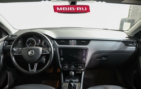 Skoda Octavia, 2017 год, 1 749 000 рублей, 10 фотография