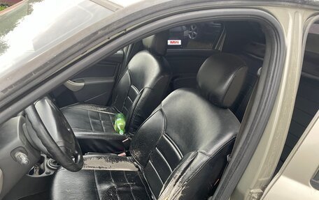 Renault Logan I, 2010 год, 95 000 рублей, 8 фотография