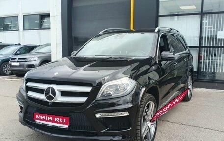 Mercedes-Benz GL-Класс, 2015 год, 3 190 000 рублей, 1 фотография