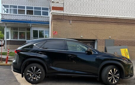 Lexus NX I, 2019 год, 3 500 000 рублей, 3 фотография