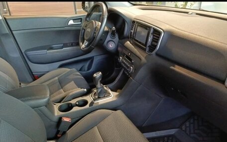 KIA Sportage IV рестайлинг, 2017 год, 1 700 000 рублей, 20 фотография