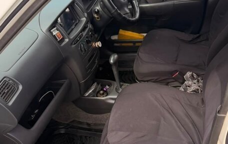 Toyota Succeed I рестайлинг, 2008 год, 475 000 рублей, 3 фотография