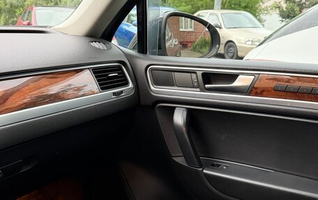 Volkswagen Touareg III, 2010 год, 2 000 000 рублей, 4 фотография