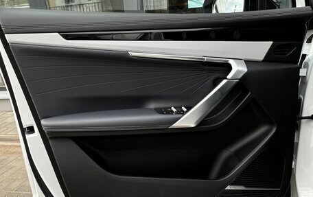 Geely Atlas, 2024 год, 3 100 000 рублей, 6 фотография