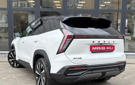 Geely Atlas, 2024 год, 3 100 000 рублей, 4 фотография