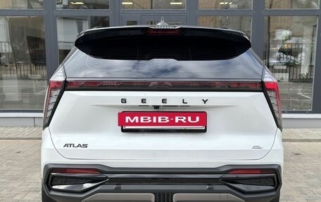 Geely Atlas, 2024 год, 3 100 000 рублей, 27 фотография
