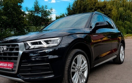 Audi Q5, 2018 год, 2 740 000 рублей, 2 фотография