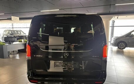 Mercedes-Benz V-Класс, 2025 год, 16 800 000 рублей, 4 фотография