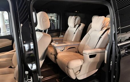 Mercedes-Benz V-Класс, 2025 год, 16 800 000 рублей, 12 фотография