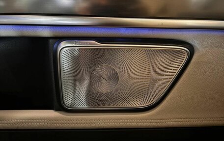Mercedes-Benz V-Класс, 2025 год, 16 800 000 рублей, 15 фотография