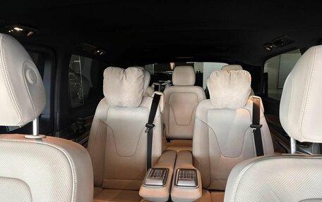 Mercedes-Benz V-Класс, 2025 год, 16 800 000 рублей, 11 фотография