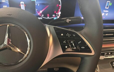 Mercedes-Benz V-Класс, 2025 год, 16 800 000 рублей, 18 фотография