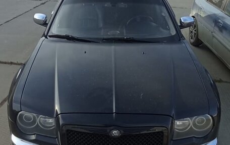 Chrysler 300C II, 2007 год, 1 200 000 рублей, 2 фотография
