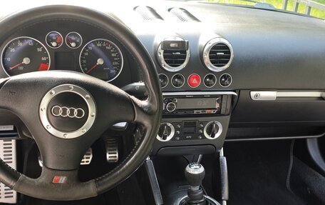 Audi TT, 1998 год, 880 000 рублей, 7 фотография