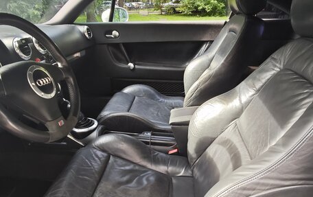 Audi TT, 1998 год, 880 000 рублей, 9 фотография