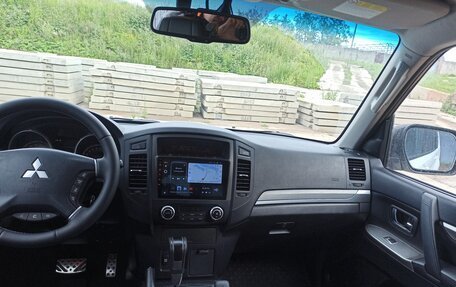 Mitsubishi Pajero IV, 2011 год, 2 099 800 рублей, 5 фотография