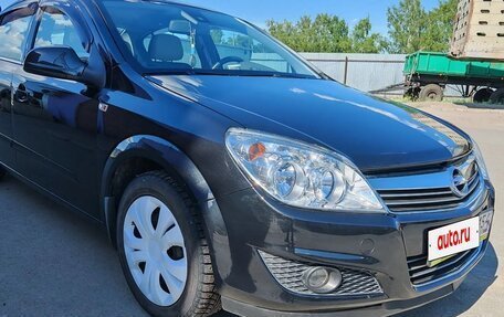 Opel Astra H, 2011 год, 850 000 рублей, 3 фотография