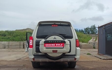 Mitsubishi Pajero IV, 2011 год, 2 099 800 рублей, 14 фотография