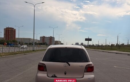Toyota Vitz, 1999 год, 310 000 рублей, 4 фотография