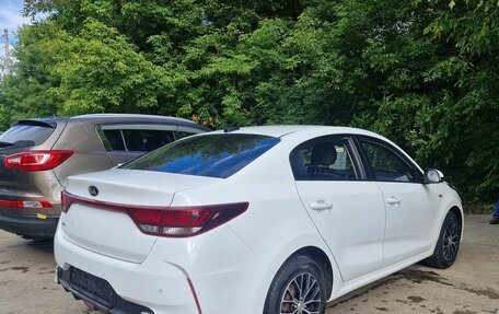 KIA Rio IV, 2020 год, 1 399 000 рублей, 2 фотография