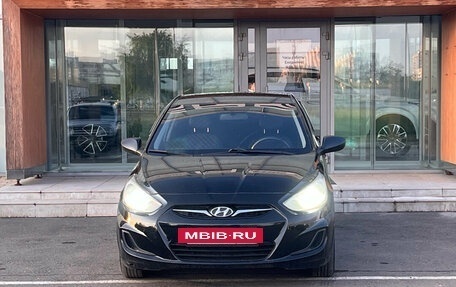 Hyundai Solaris II рестайлинг, 2013 год, 480 000 рублей, 2 фотография