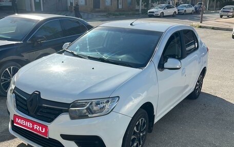 Renault Logan II, 2021 год, 580 000 рублей, 1 фотография