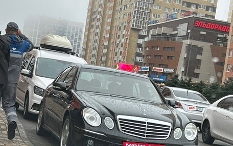 Mercedes-Benz E-Класс, 2006 год, 890 000 рублей, 2 фотография