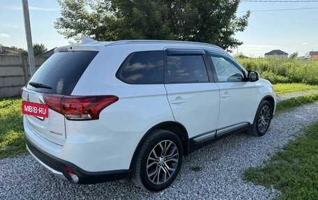 Mitsubishi Outlander III рестайлинг 3, 2018 год, 1 500 000 рублей, 18 фотография