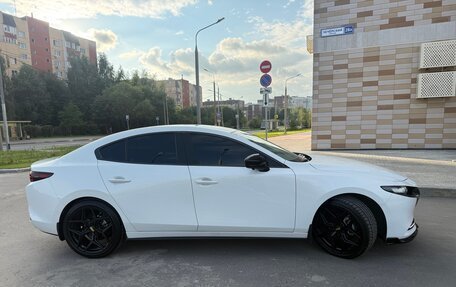 Mazda 3, 2020 год, 2 050 000 рублей, 10 фотография