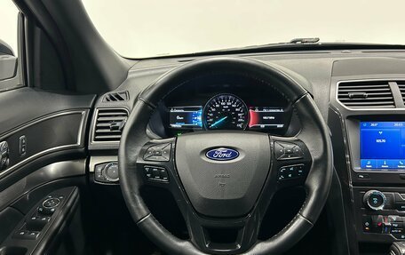 Ford Explorer VI, 2018 год, 2 490 000 рублей, 12 фотография