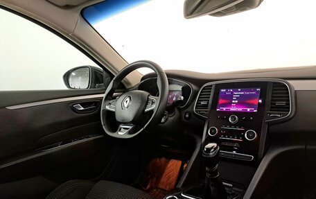 Renault Talisman, 2017 год, 1 190 000 рублей, 20 фотография
