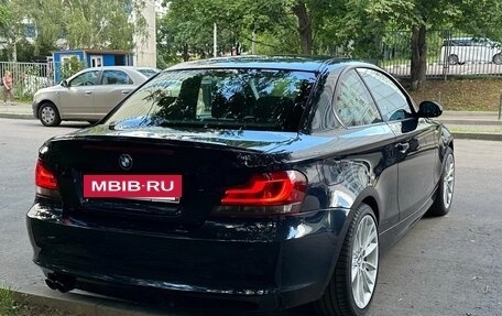 BMW 1 серия, 2009 год, 1 500 000 рублей, 4 фотография