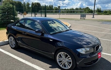 BMW 1 серия, 2009 год, 1 500 000 рублей, 1 фотография
