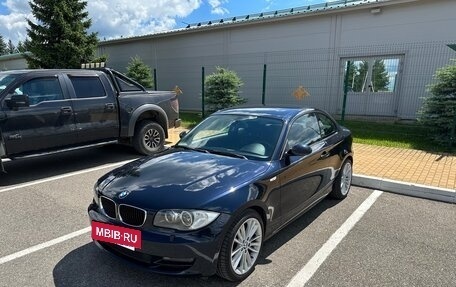 BMW 1 серия, 2009 год, 1 500 000 рублей, 2 фотография