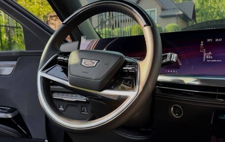 Cadillac Escalade V, 2025 год, 18 500 000 рублей, 3 фотография