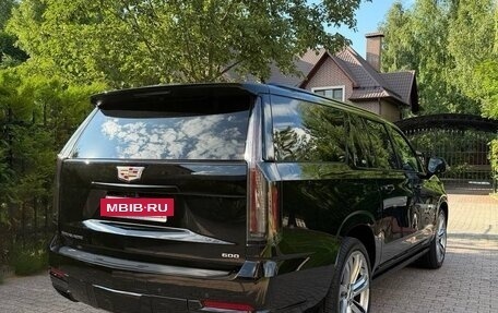 Cadillac Escalade V, 2025 год, 18 500 000 рублей, 2 фотография