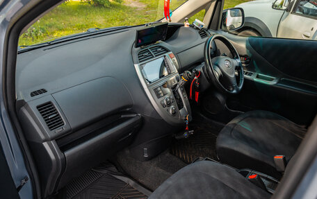 Toyota Ractis I, 2006 год, 550 000 рублей, 9 фотография