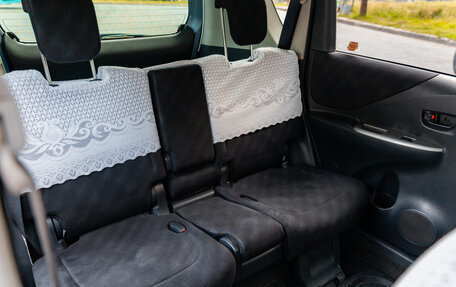 Toyota Ractis I, 2006 год, 550 000 рублей, 14 фотография