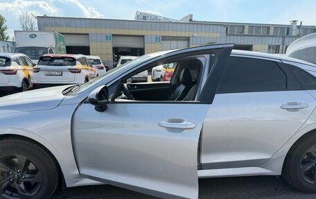 KIA K5, 2021 год, 1 370 000 рублей, 6 фотография