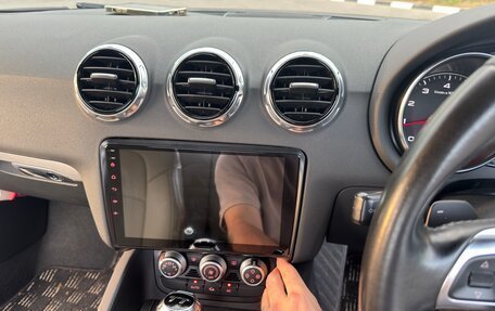 Audi TT, 2012 год, 1 550 000 рублей, 2 фотография