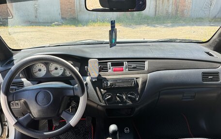 Mitsubishi Lancer IX, 2005 год, 330 000 рублей, 11 фотография