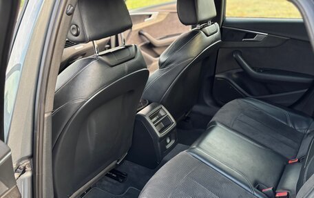Audi A4, 2019 год, 2 300 000 рублей, 11 фотография