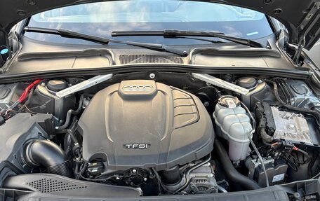 Audi A4, 2019 год, 2 300 000 рублей, 13 фотография
