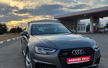 Audi A4, 2019 год, 2 300 000 рублей, 2 фотография