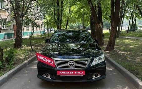 Toyota Camry, 2013 год, 1 700 000 рублей, 2 фотография